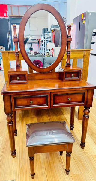 Mayalu Maharani Wooden Makeup Vanity Desk Table in Brown